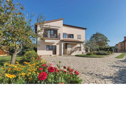 Modern, affordable and nicely decorated - Paradise