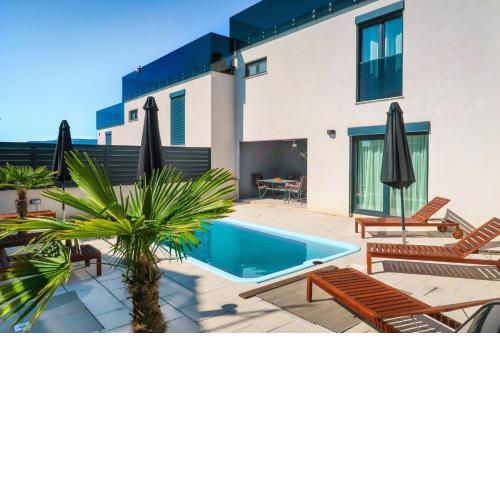 Modern Holiday House Jadranka with pool