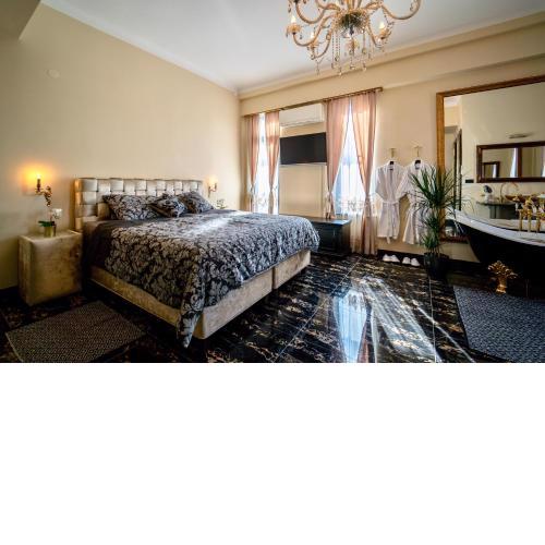 Mr. Charlie Luxury apartments