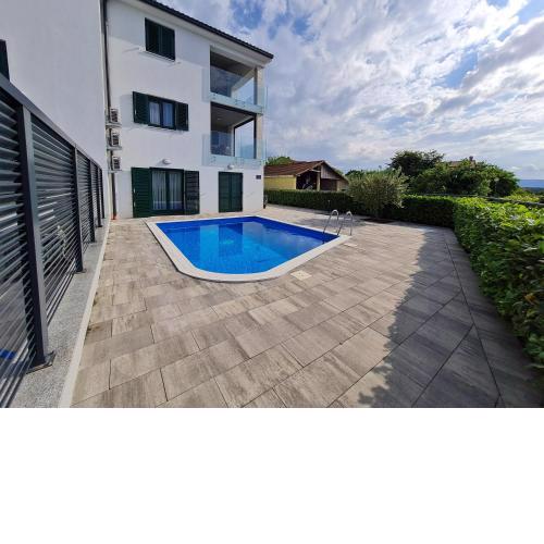 My Paradies - Malinska 1****