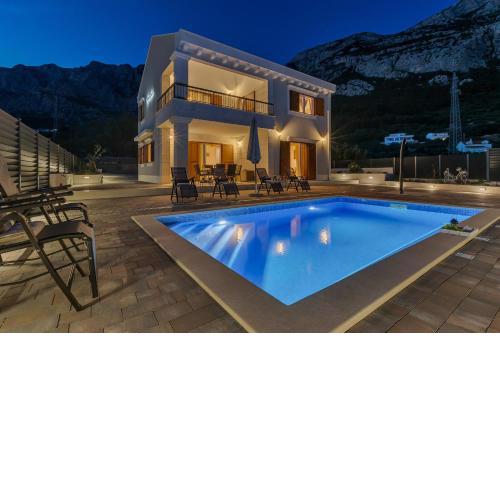 NEW! Milan's House with pool, Mediterranean