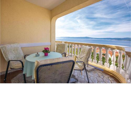 Nice apartment in Crikvenica with 2 Bedrooms and WiFi
