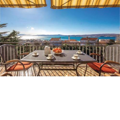 Nice apartment in Crikvenica with 2 Bedrooms and WiFi