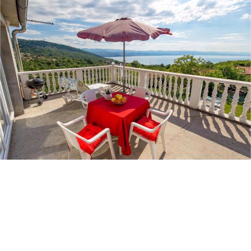 Nice apartment in Lovran with 1 Bedrooms and WiFi