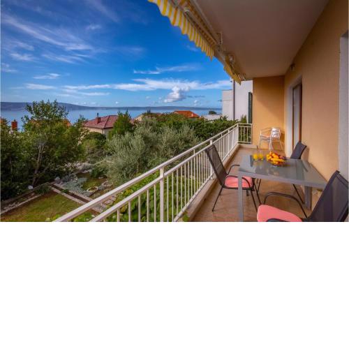 Nice apartment in Novi Vinodolski with 2 Bedrooms and WiFi