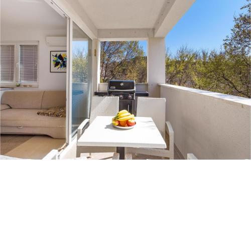 Nice apartment in Palit with 1 Bedrooms and WiFi