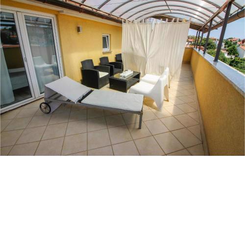 Nice apartment in Pula with 2 Bedrooms and WiFi