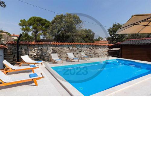 Nice home in Porec with WiFi, Outdoor swimming pool and 2 Bedrooms