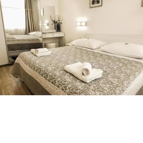 Old Square Apartment