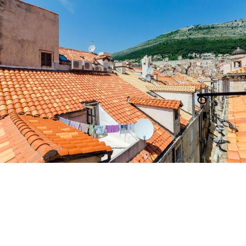 Old Town Baroque Palace Accommodation