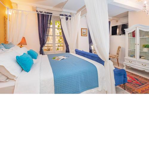 Old Town City Center Apartments