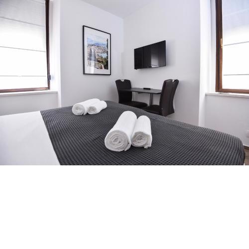 Old Town Rooms 1