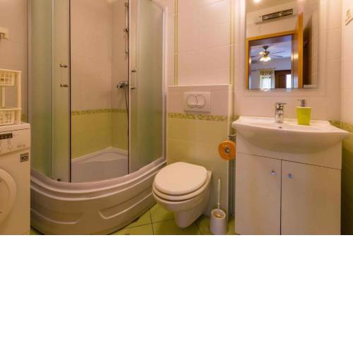 One-Bedroom Apartment in Crikvenica 8