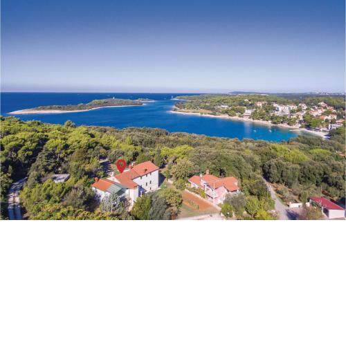 One-Bedroom Apartment in Pula