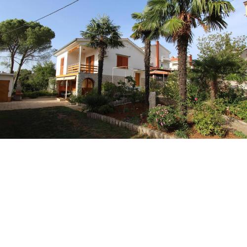 One-Bedroom Apartment Malinska near Sea 2