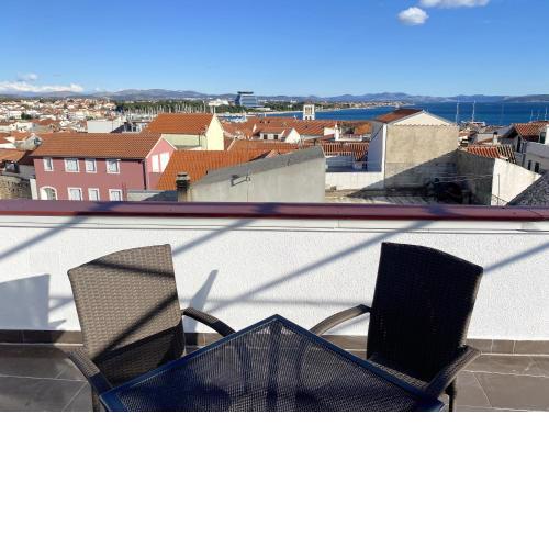 One bedroom appartement with sea view and furnished terrace at Vodice