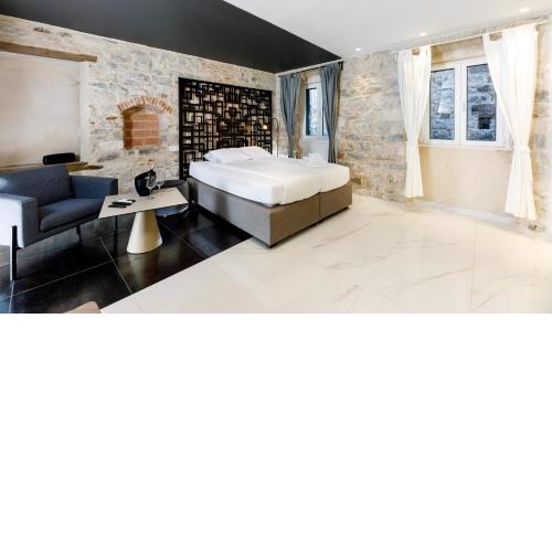 Palace luxury room