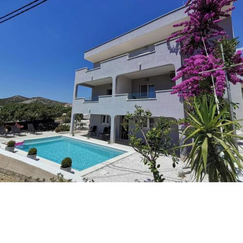 Paulina Harmony Rooms