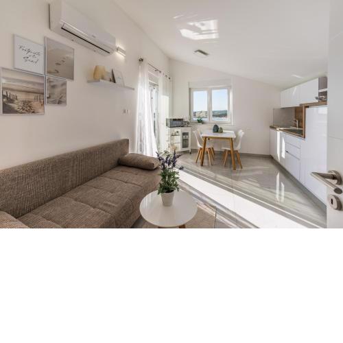 Pearl beautiful sea view apartment