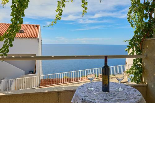 Plavac Mali Suites