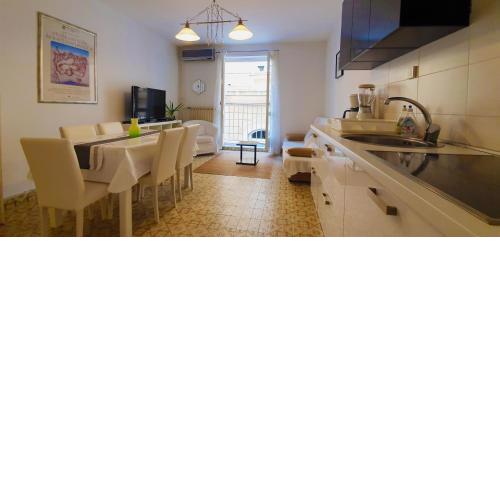 Prokonzul 2BR apartment in old town