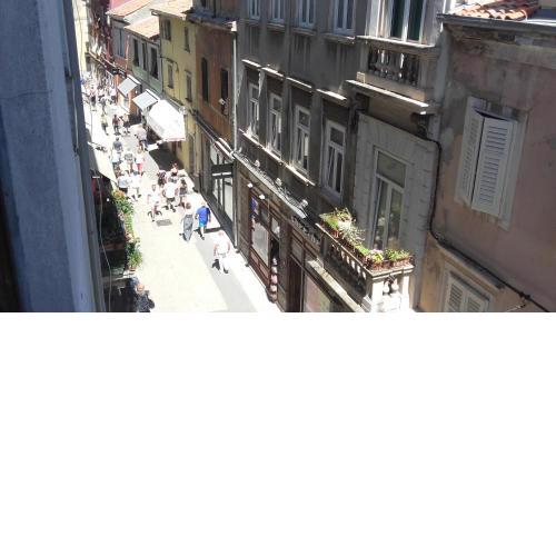 Pula Center Old Town Apartments and Rooms
