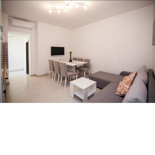 Reyan Apartments Pula.