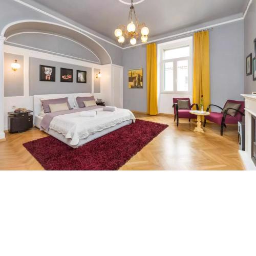 Riva Waterfront Apartments