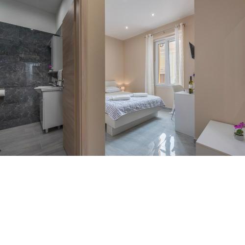 Roberto rooms