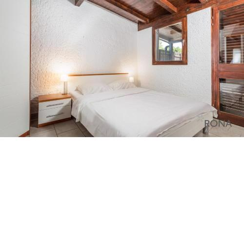 Rona Holiday Home Ana