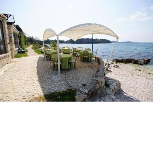 Room in Rovinj with terrace, air conditioning, W-LAN 81-5