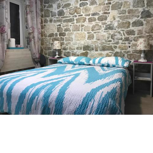 Room N&M