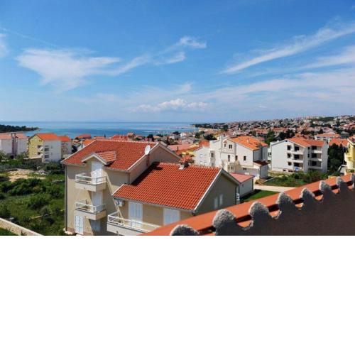 Rooms in Novalja with a sea view, balcony, air conditioning, WiFi 3764-4