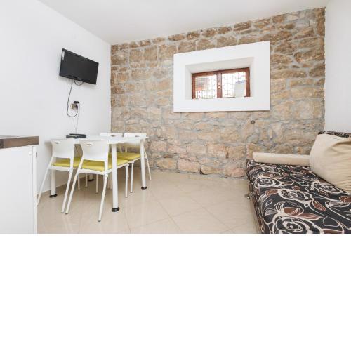 Rooms Pama