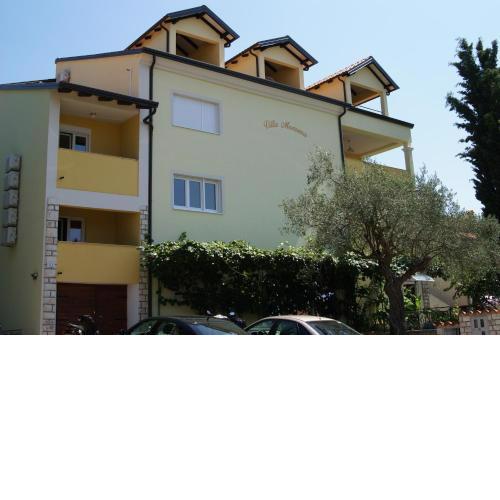 Rooms with a parking space Rovinj - 12456