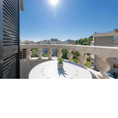 Royal Luxury Apartments