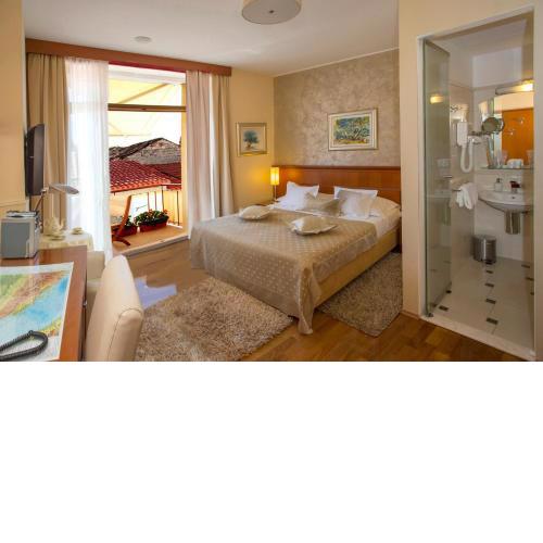 Royal Suites