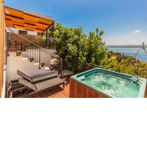 Sea View Apartment Rush