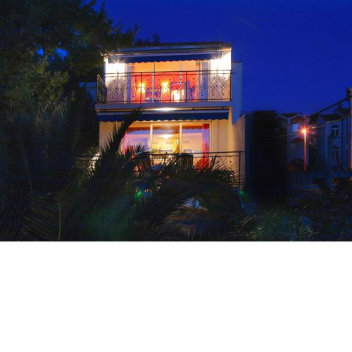 Seaside holiday house Okrug Gornji, Ciovo - 8645