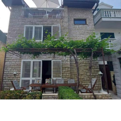 Seaside holiday house Vodice - 19669