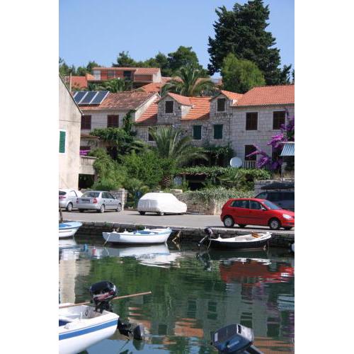 Seaside holiday house Vrboska (Hvar) - 4638