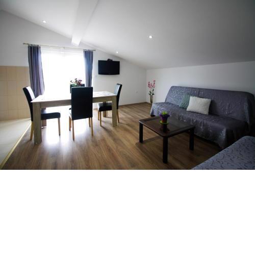 Sebi Apartment 300 m from beach