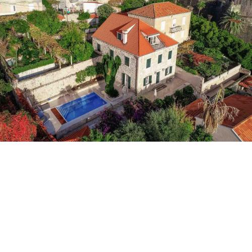 Sensational Dubrovnik Villa Villa Filia 4 Bedrooms Overlooking Dubrovnik City Walls Old Town