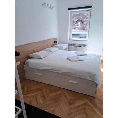 Spacious Old Town Apartment