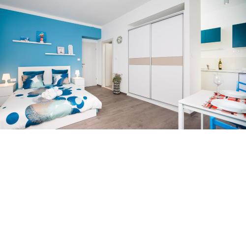 Split Dreams Apartments