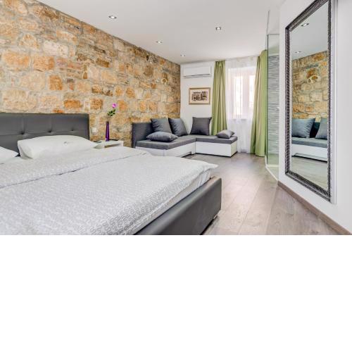 Split Suites - rooms in the center of Split