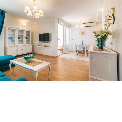 Split Sun Pearl Apartment