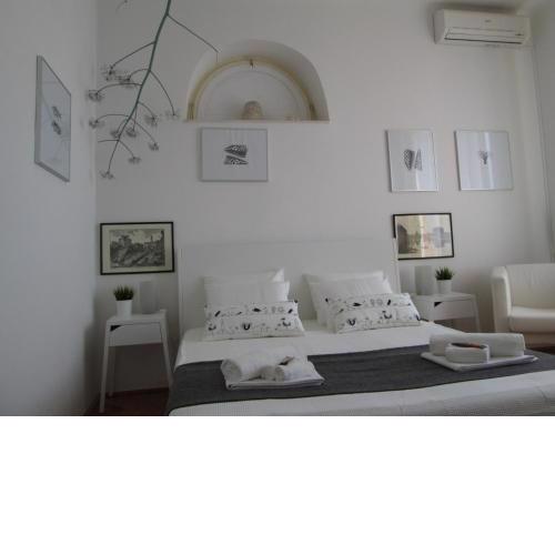 St. Lazarus Room
