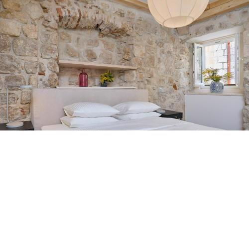 Stone Elegance