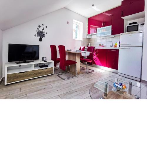 Stone House Varos Apartments